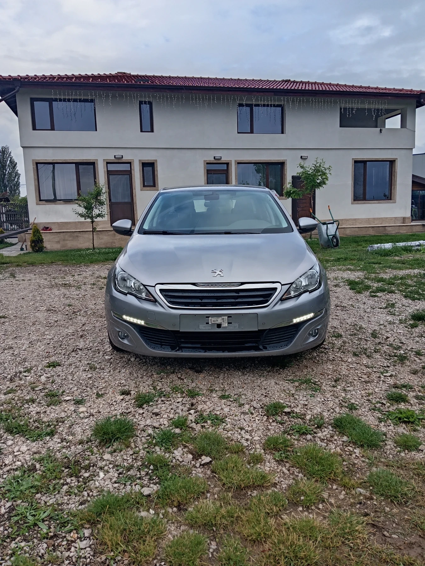 Peugeot 308 131 к.с..  ТОП Състояние... , снимка 12 - Автомобили и джипове - 53671372