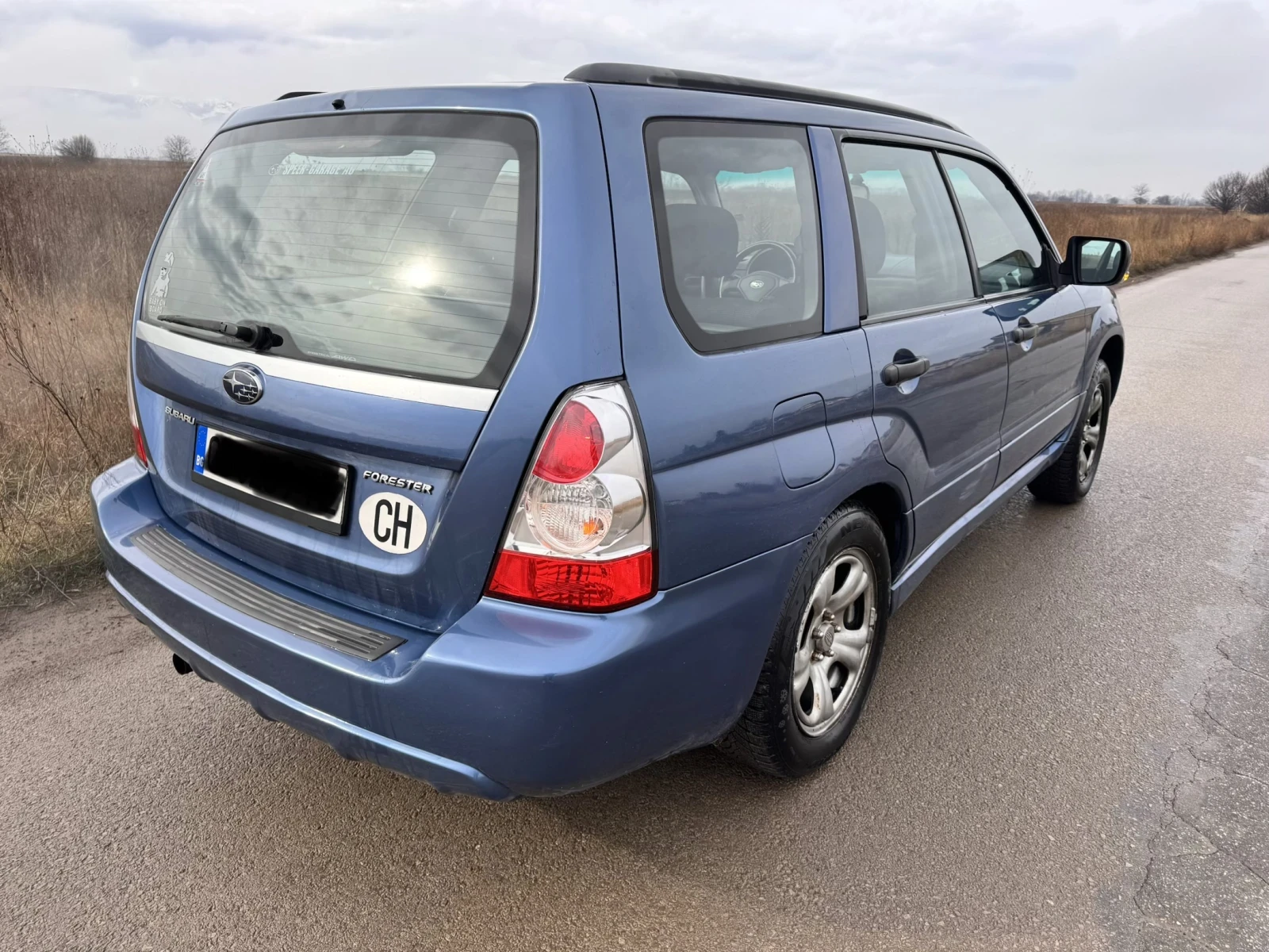 Subaru Forester 2.0i LPG Automatic 4x4 - изображение 4