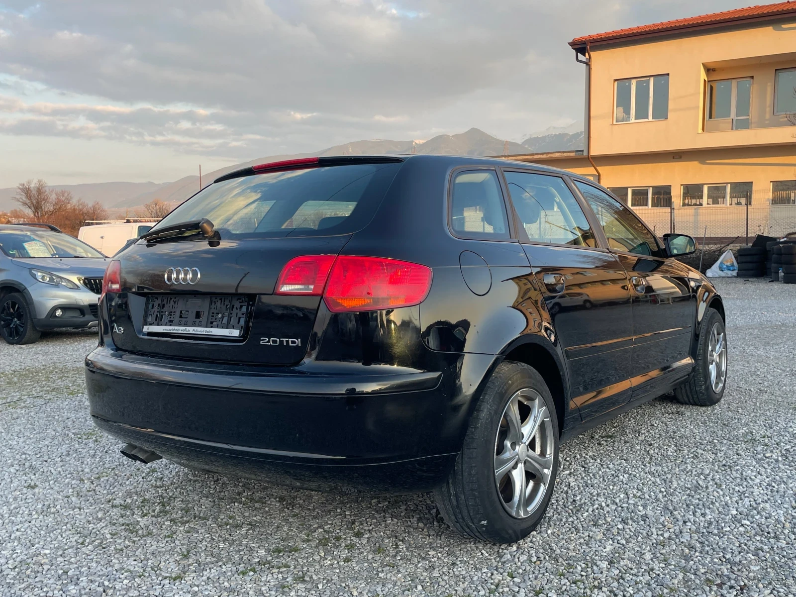 Audi A3 2.0TDI, снимка 6 - Автомобили и джипове - 53748442
