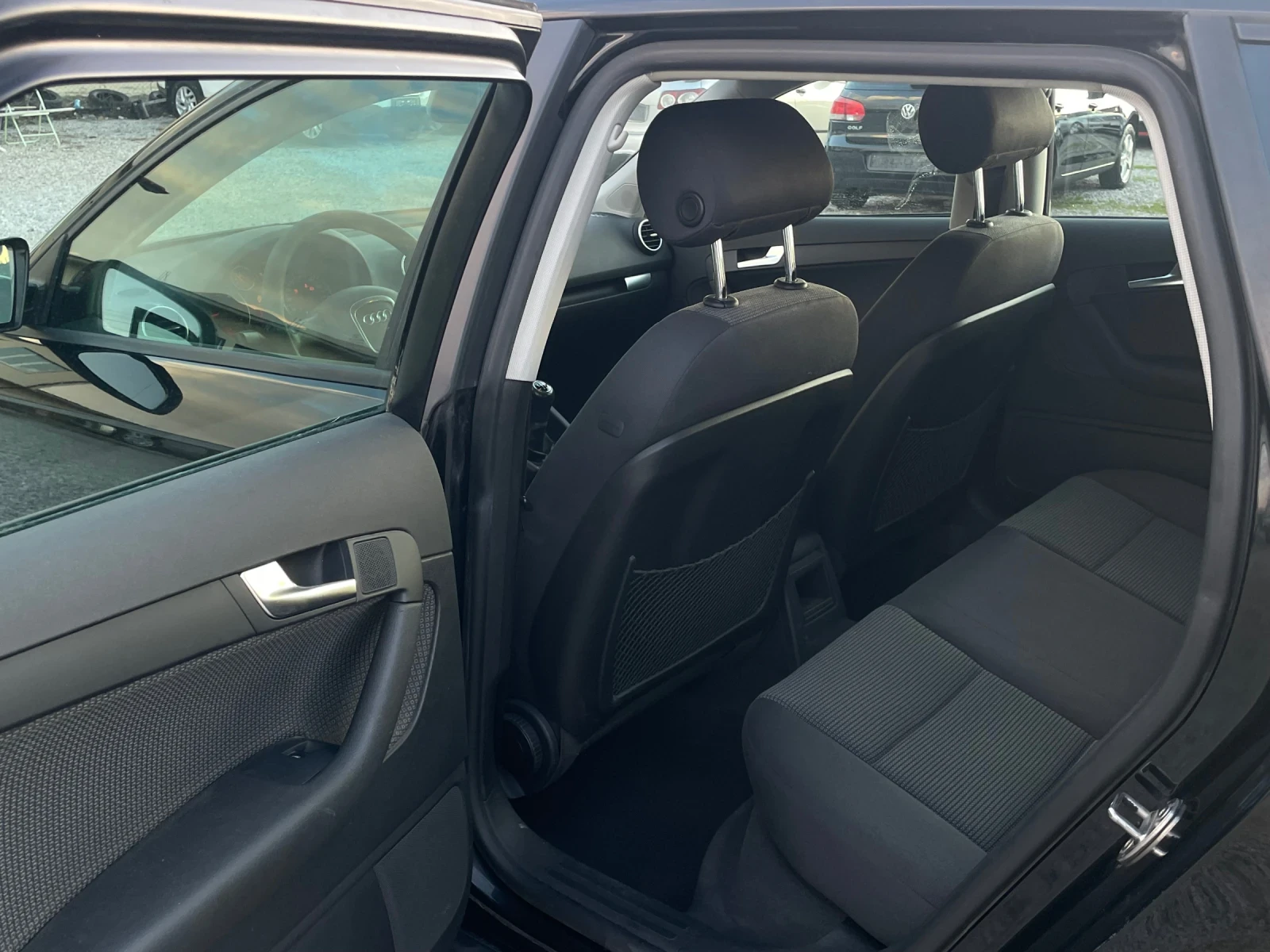 Audi A3 2.0TDI, снимка 10 - Автомобили и джипове - 53748442