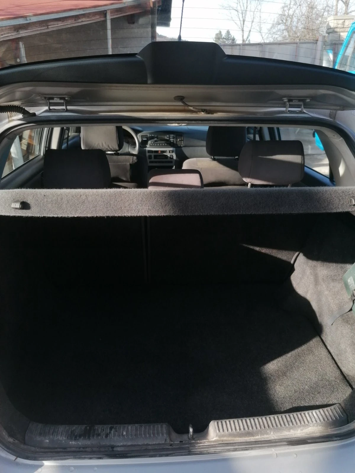 Toyota Corolla 2.0 D4D - изображение 6