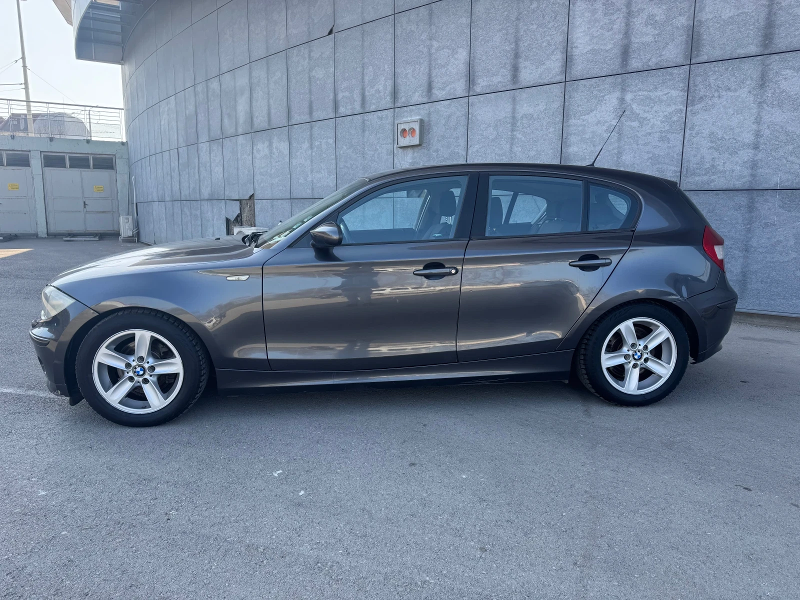 BMW 120 120d сменен маховик и съединител, снимка 3 - Автомобили и джипове - 53837758