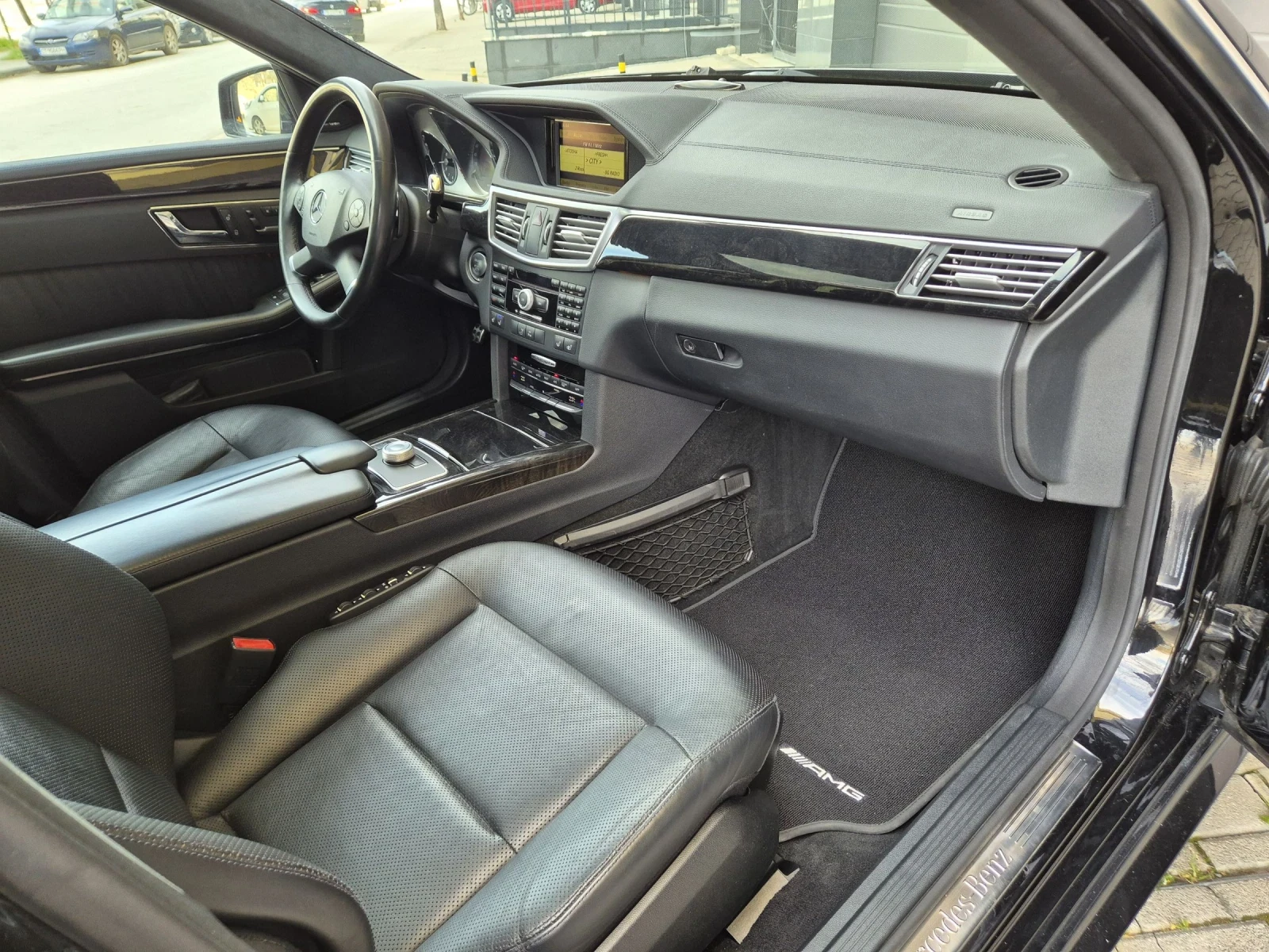 Mercedes-Benz E 350 AMG PACKET # AVANGARDE #FULL# | Mobile.bg � ����������� 10