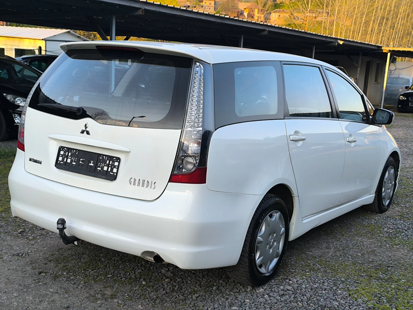 Mitsubishi Grandis FACE LIFT-2.0DID-140��-6 ��������-7 �����-�������� | Mobile.bg � ����������� 3