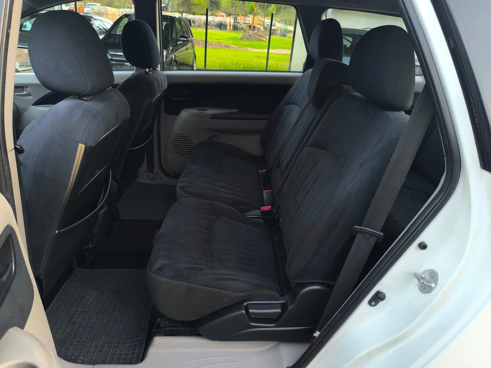 Mitsubishi Grandis FACE LIFT-2.0DID-140��-6 ��������-7 �����-�������� | Mobile.bg � ����������� 12