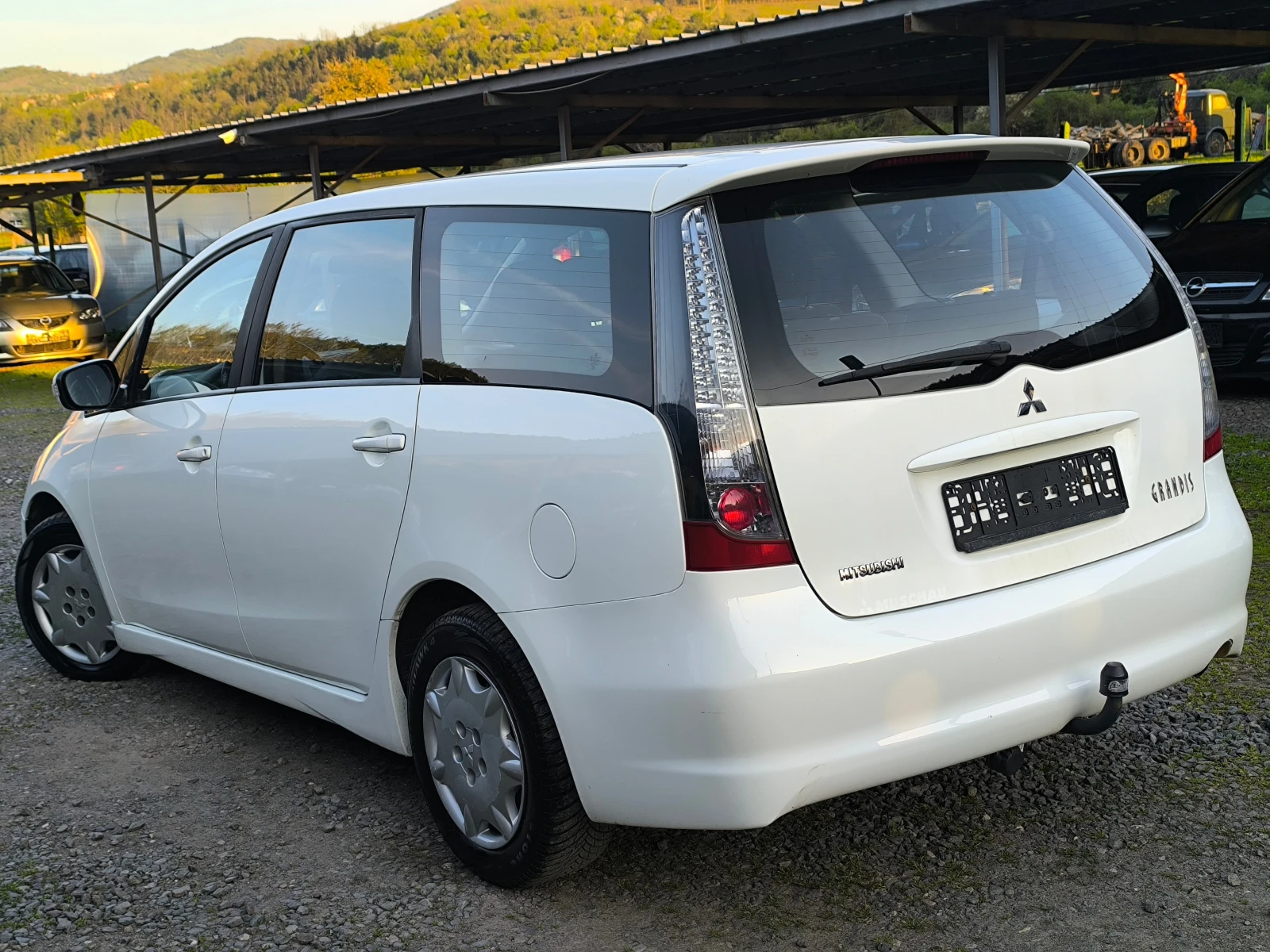 Mitsubishi Grandis FACE LIFT-2.0DID-140��-6 ��������-7 �����-�������� | Mobile.bg � ����������� 5