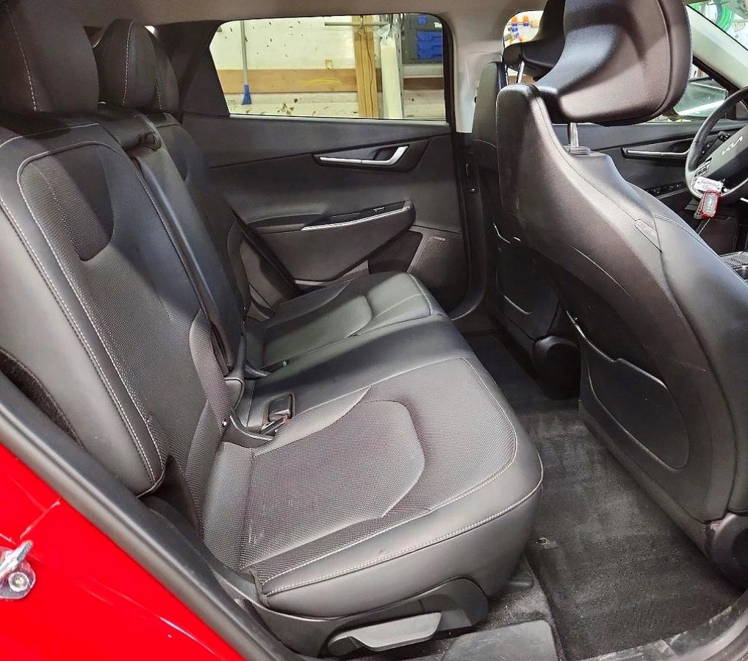 Kia EV6 0.0l Wind, снимка 10 - Автомобили и джипове - 54732275