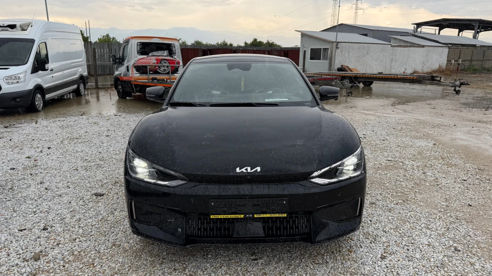 Kia EV6 GT , снимка 2 - Автомобили и джипове - 55121664