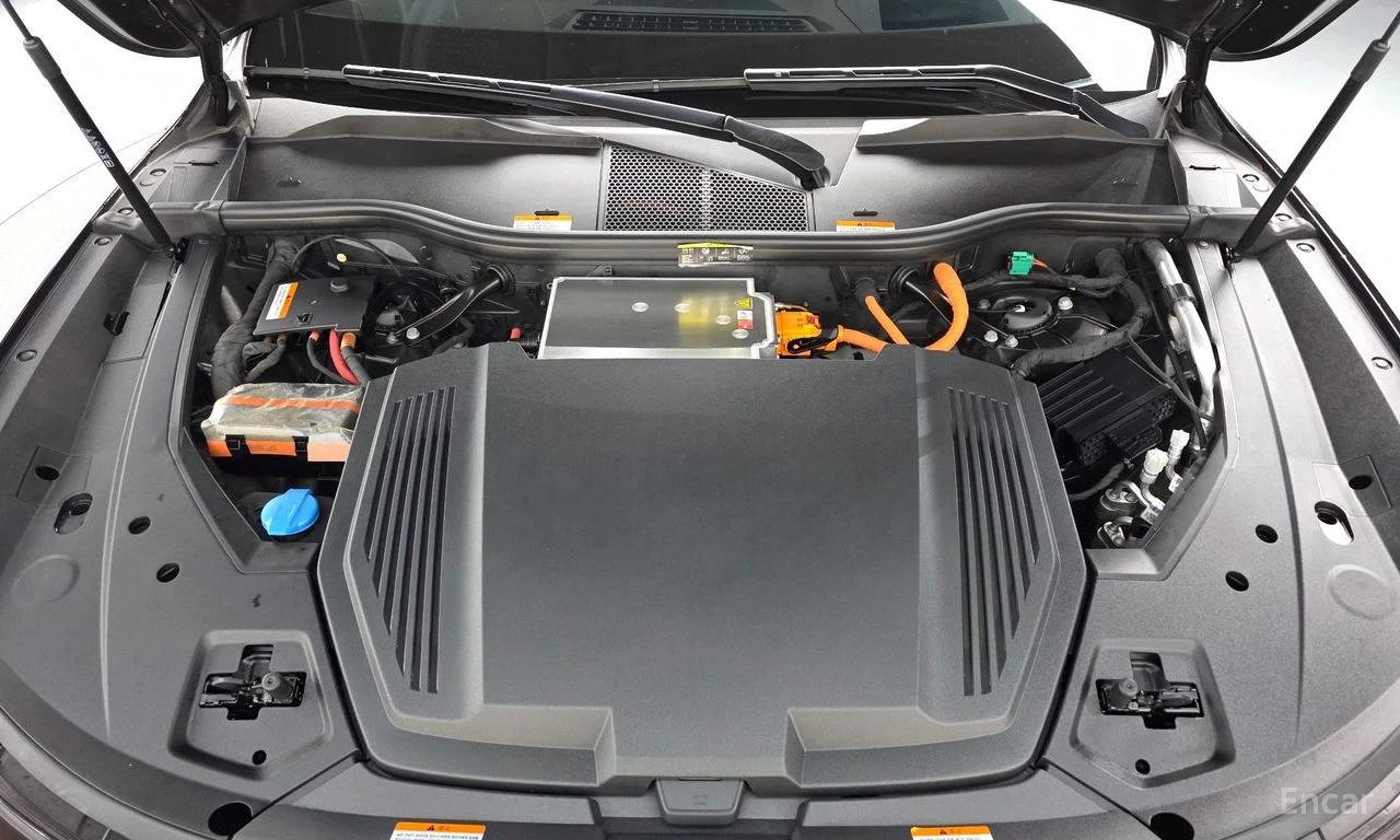 Audi E-Tron * ФИКСИРАНА ЦЕНА ДО БЪЛГАРИЯ * АВТОКРЕДИТ, снимка 6 - Автомобили и джипове - 55421836