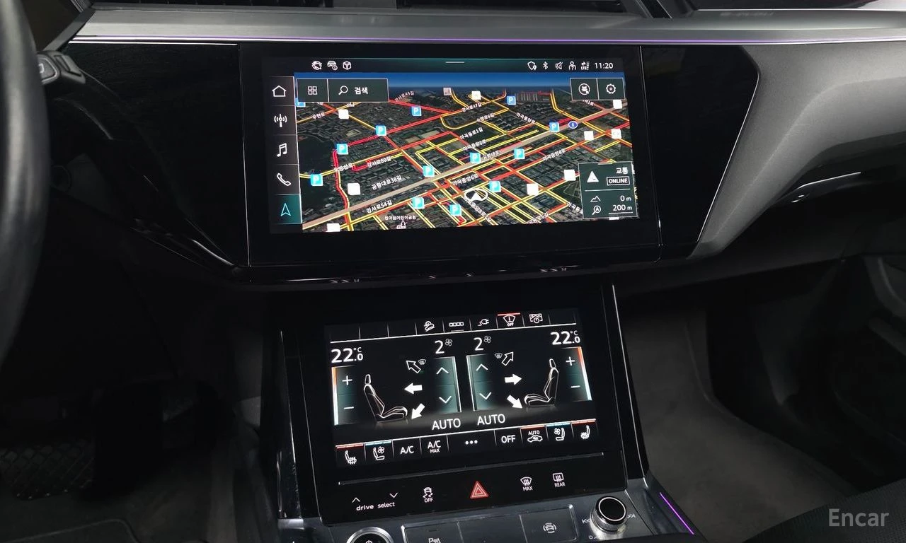Audi E-Tron * ФИКСИРАНА ЦЕНА ДО БЪЛГАРИЯ * АВТОКРЕДИТ, снимка 14 - Автомобили и джипове - 55421836