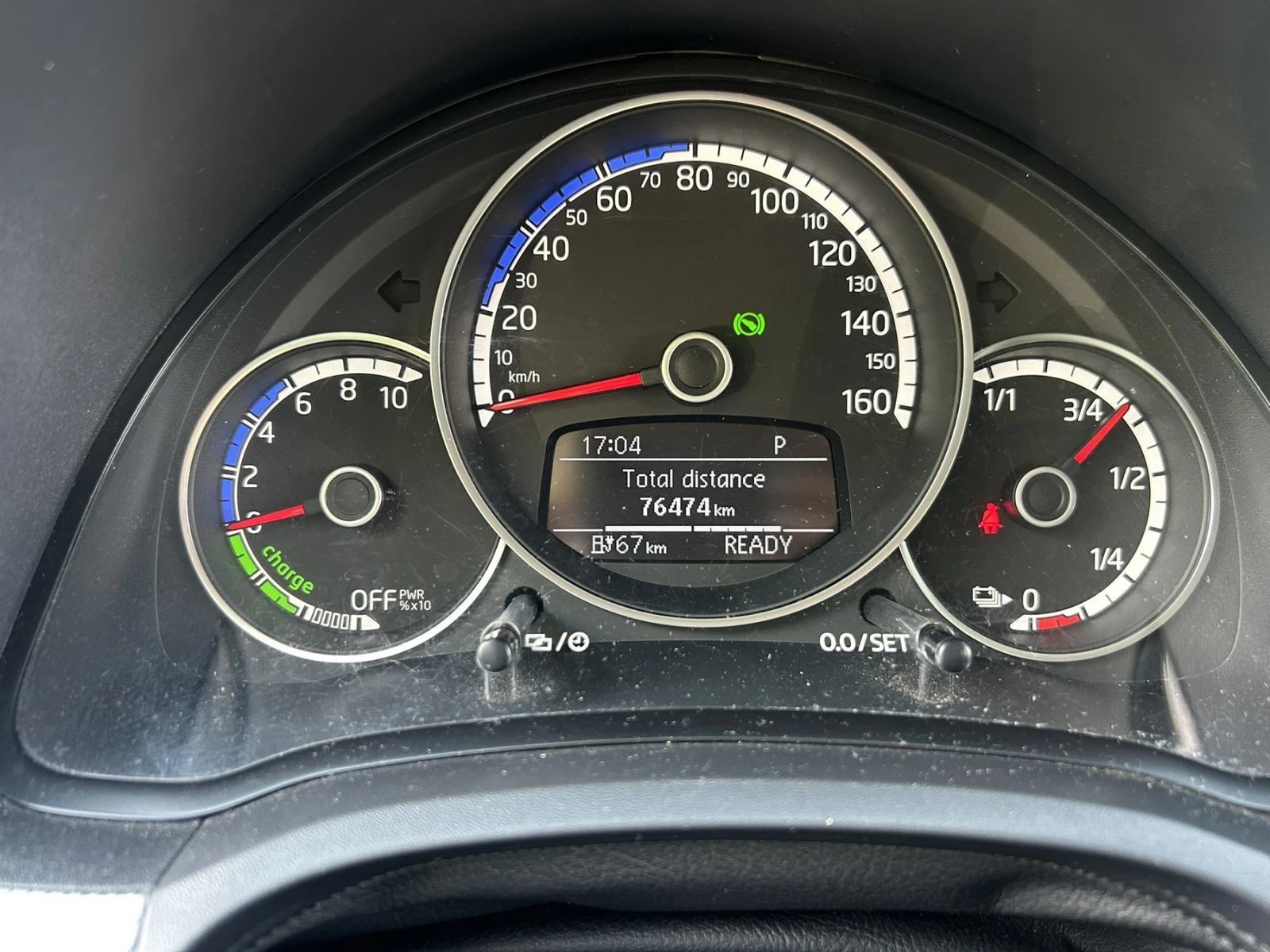 VW Up, снимка 11 - Автомобили и джипове - 55661768