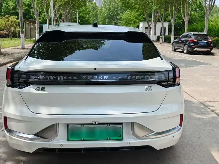 Zeekr 001 WE Edition 100kwH import.autoprime.bg, снимка 4 - Автомобили и джипове - 55699350