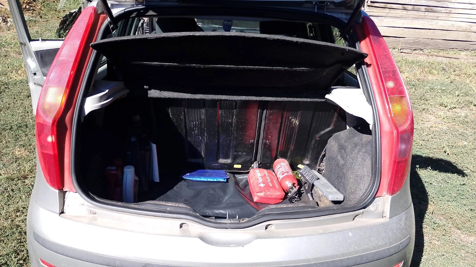 Fiat Punto, снимка 11 - Автомобили и джипове - 55994866