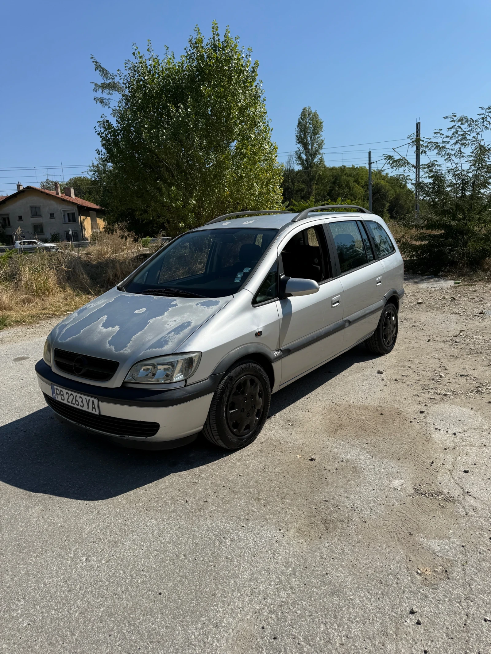 Opel Zafira 1.6 16v, снимка 2 - Автомобили и джипове - 56180841