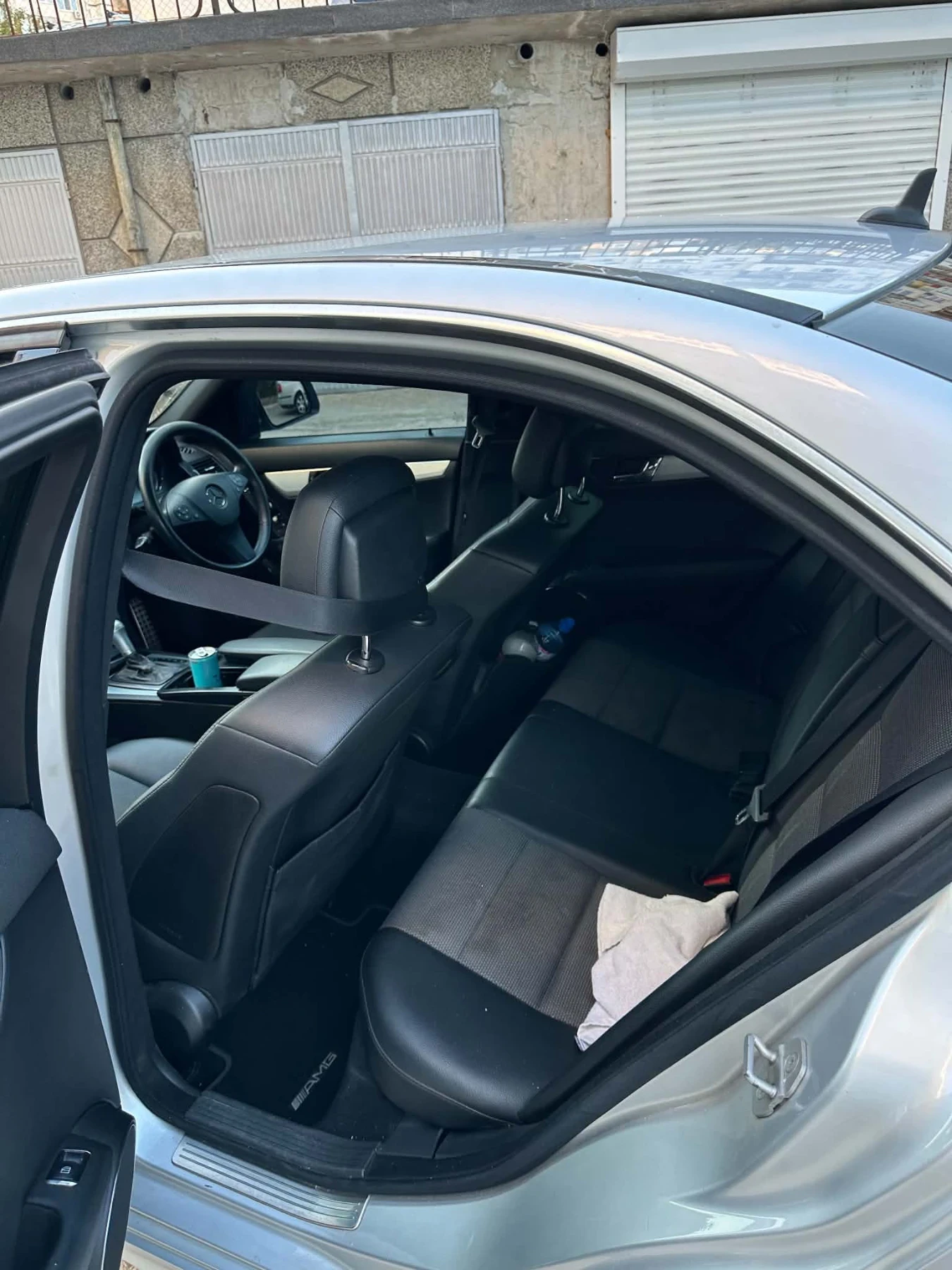 Mercedes-Benz C 220, снимка 9 - Автомобили и джипове - 56239163