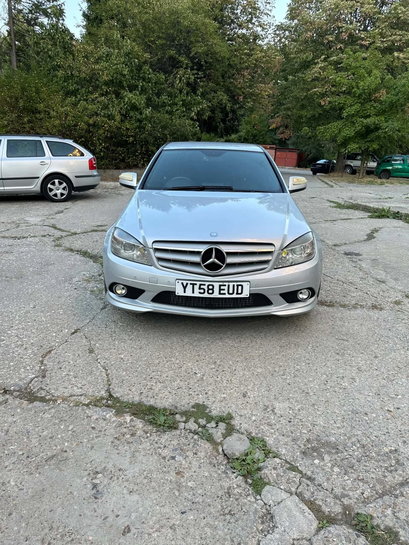Mercedes-Benz C 220, снимка 4 - Автомобили и джипове - 56239163