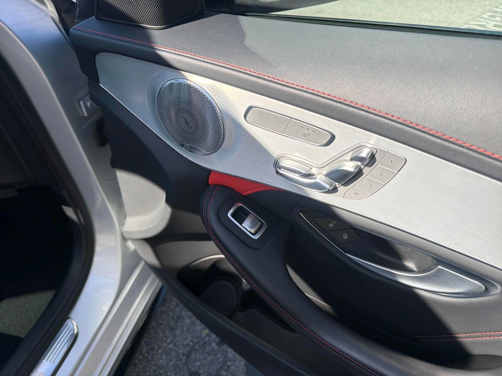 Mercedes-Benz C 63 AMG S ���������� ���� �� �������� | Mobile.bg � ����������� 11