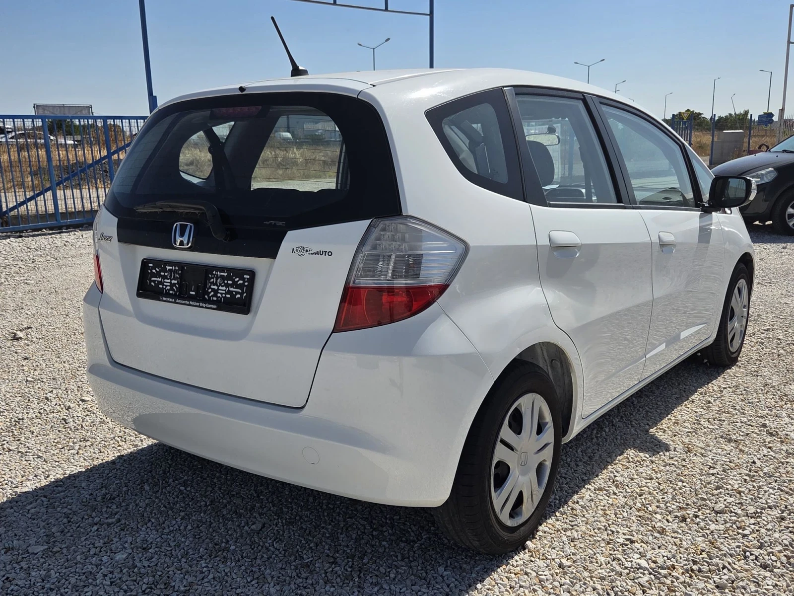 Honda Jazz 1.4, снимка 3 - Автомобили и джипове - 56608103
