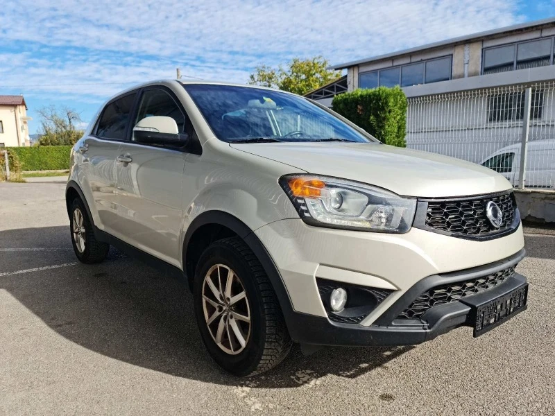 SsangYong Korando 4WD, снимка 8 - Автомобили и джипове - 44509606