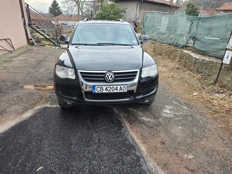 VW Touareg, снимка 2 - Автомобили и джипове - 48223352