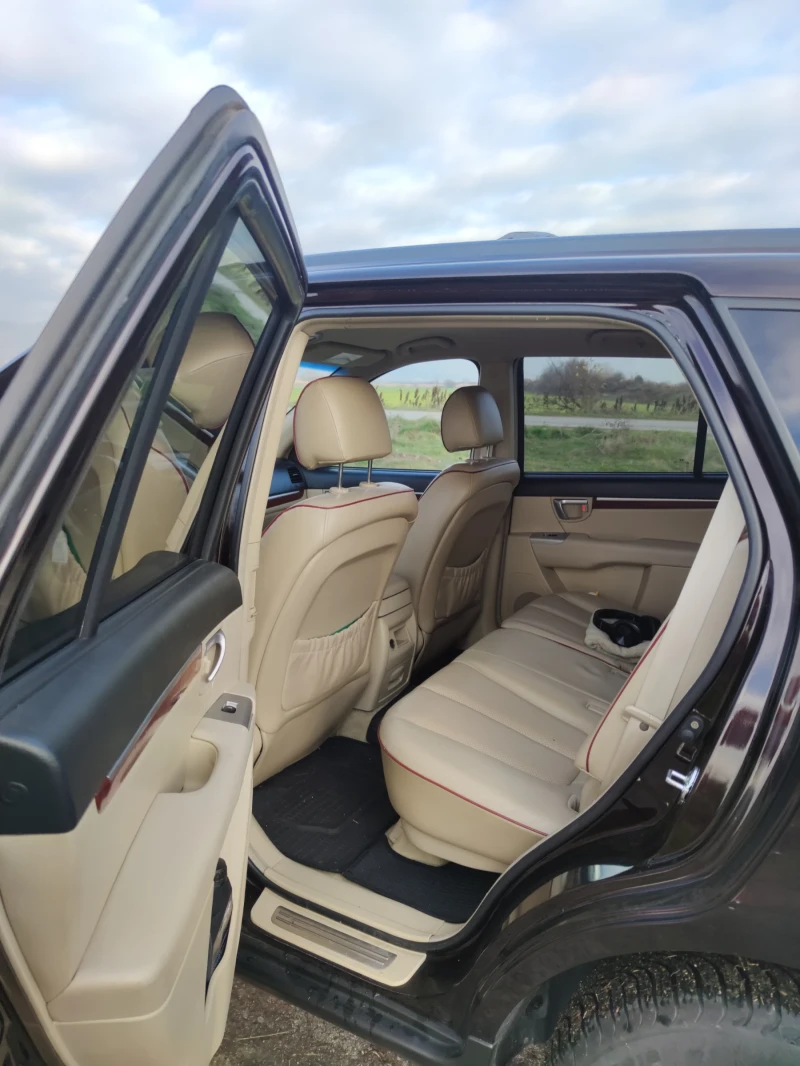 Hyundai Santa fe, снимка 8 - Автомобили и джипове - 52858033