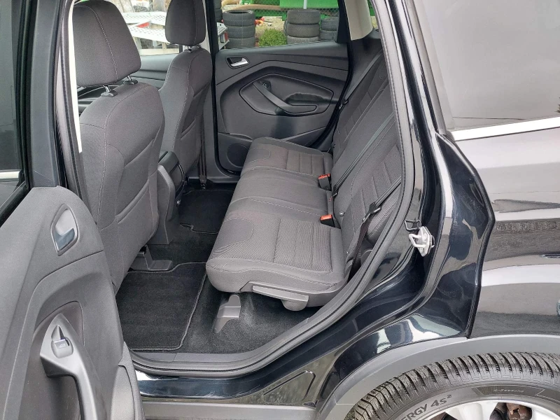 Ford Kuga 1.6, 6ск, снимка 9 - Автомобили и джипове - 53212719