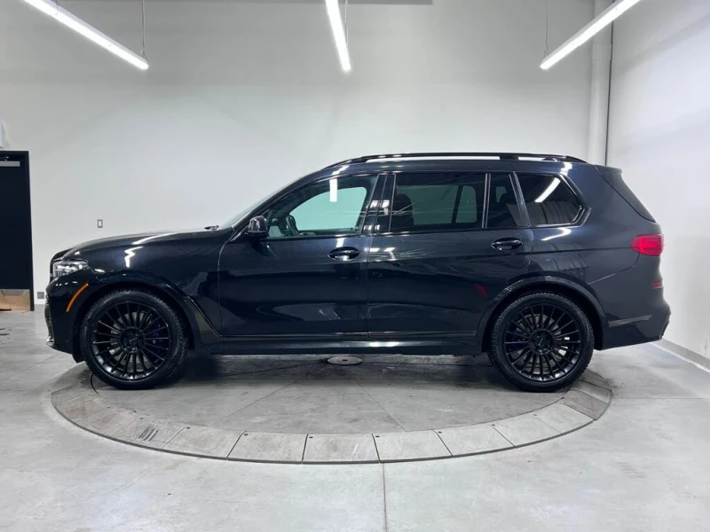 BMW X7 XDRIVE * CAMERA * LED * ПОДГРЕВ * NAVI * H&K, снимка 4 - Автомобили и джипове - 53396741