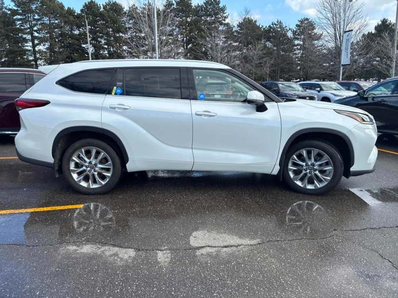 Toyota Highlander * AWD * CARFAX * ОБДУХВАНЕ* ПАНОРАМА* , снимка 3 - Автомобили и джипове - 53438084