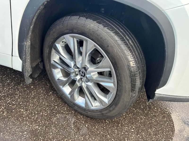 Toyota Highlander * AWD * CARFAX * ОБДУХВАНЕ* ПАНОРАМА* , снимка 7 - Автомобили и джипове - 53438084