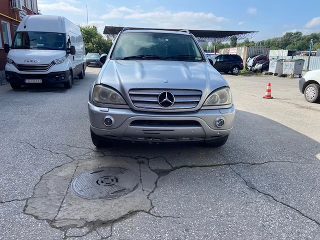 Mercedes-Benz ML 55 AMG, снимка 2 - Автомобили и джипове - 54788160