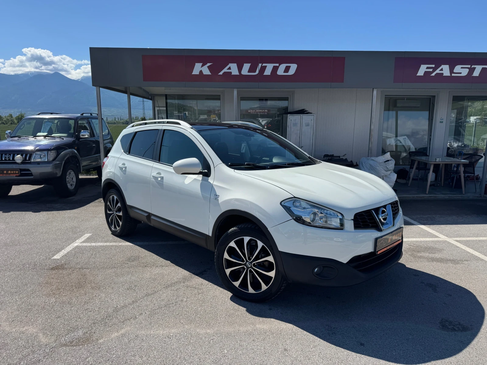 Nissan Qashqai N-Tec / Navi / Pano / Camera - изображение 4