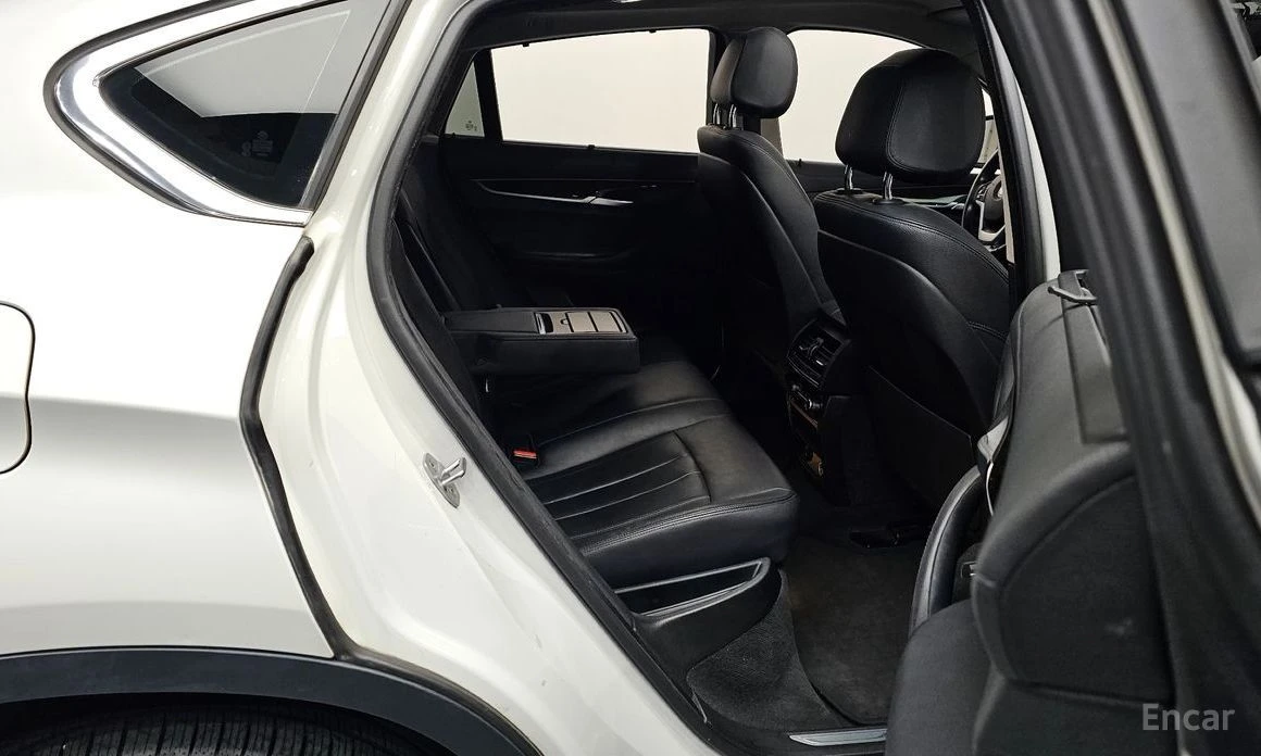 BMW X6, снимка 12 - Автомобили и джипове - 53737551