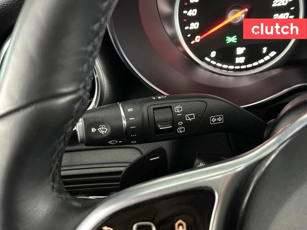 Mercedes-Benz GLC 4MATIC* АвтоКредит* (ЦЕНА ДО БГ), снимка 12 - Автомобили и джипове - 53999834