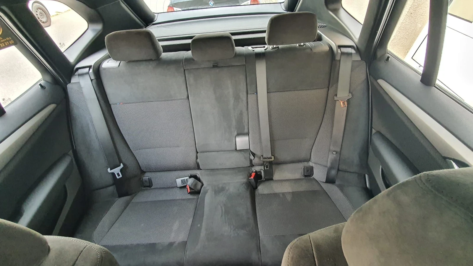 BMW X1 2.0 / M PACK / PANORAMA, снимка 8 - Автомобили и джипове - 54184170