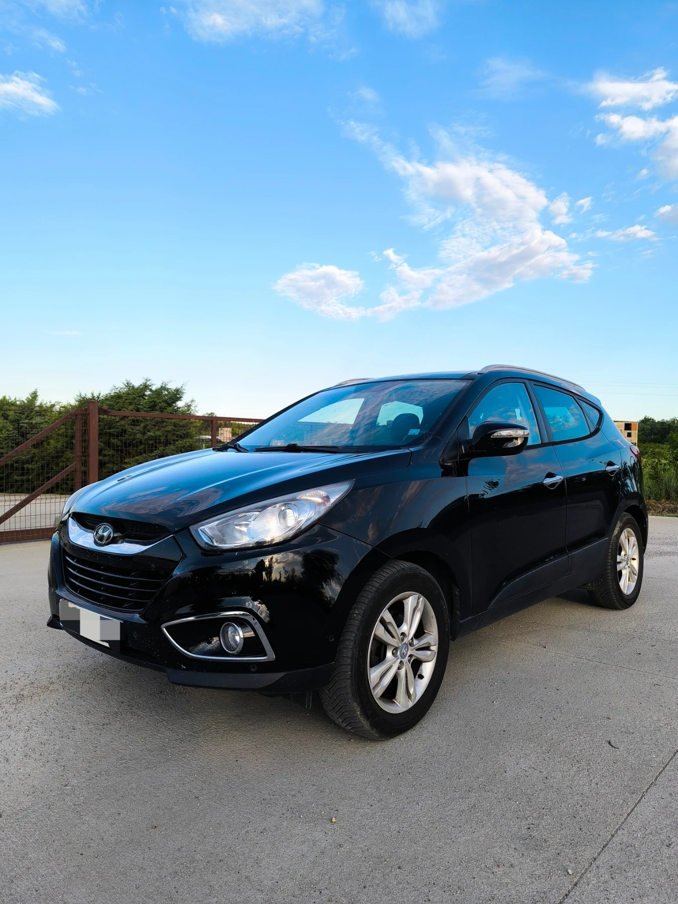 Hyundai IX35 2.0 CRDI, снимка 5 - Автомобили и джипове - 54692381