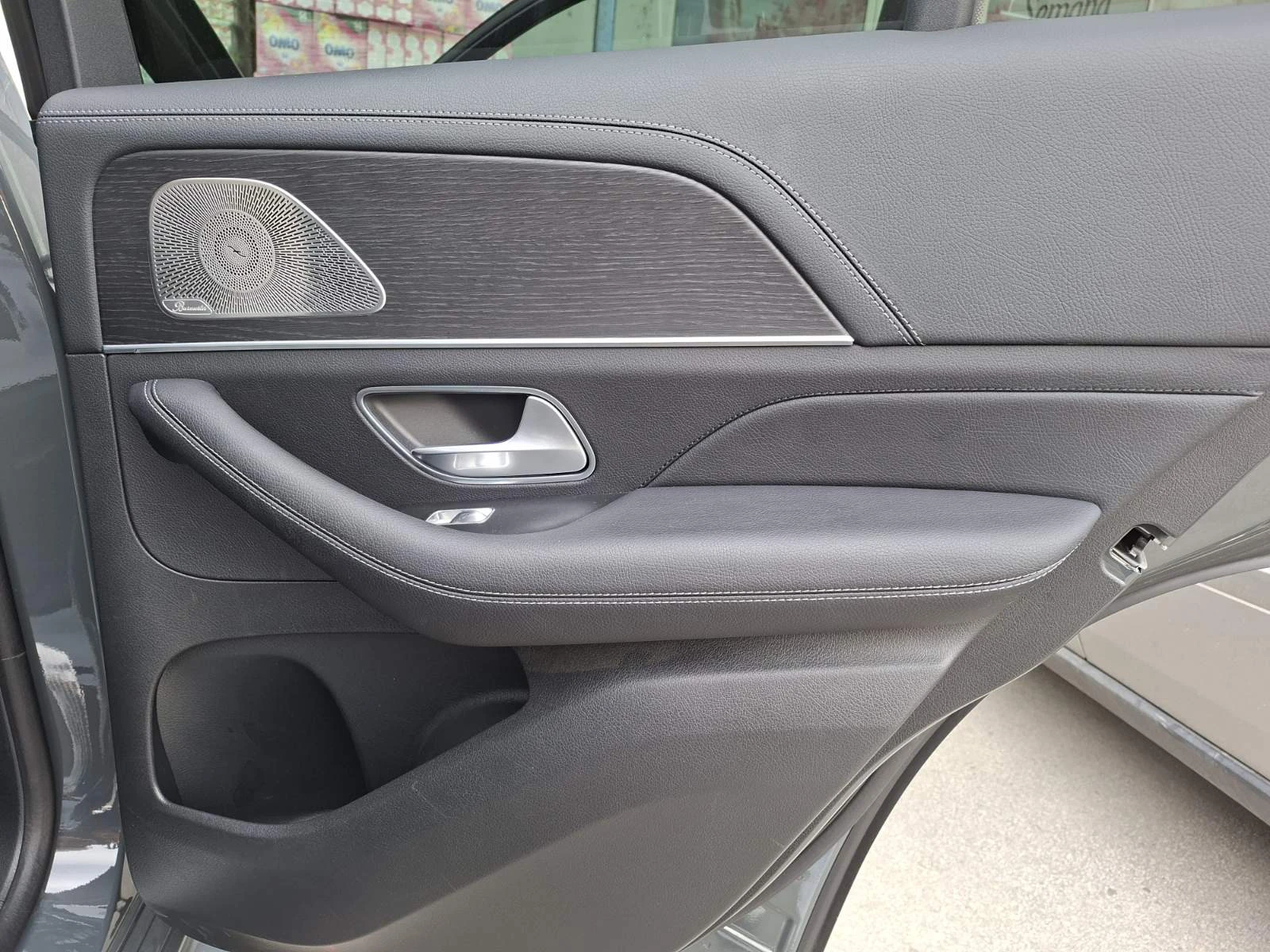 Mercedes-Benz GLE 400 e  , снимка 8 - Автомобили и джипове - 56289667
