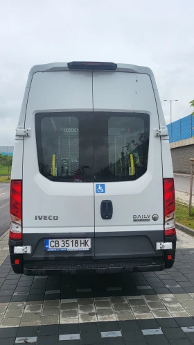 Обява за продажба на Iveco 35S18 Daily 35S18 BUS 8+ 1 HI-Matic, инвалидна платформ ~ 110 400 лв. - изображение 4