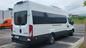 Обява за продажба на Iveco 35S18 Daily 35S18 BUS 8+ 1 HI-Matic, инвалидна платформ ~ 110 400 лв. - изображение 2