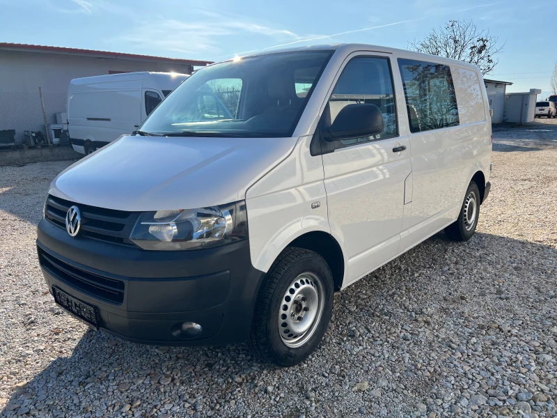 VW T5, снимка 1 - Бусове и автобуси - 48012935