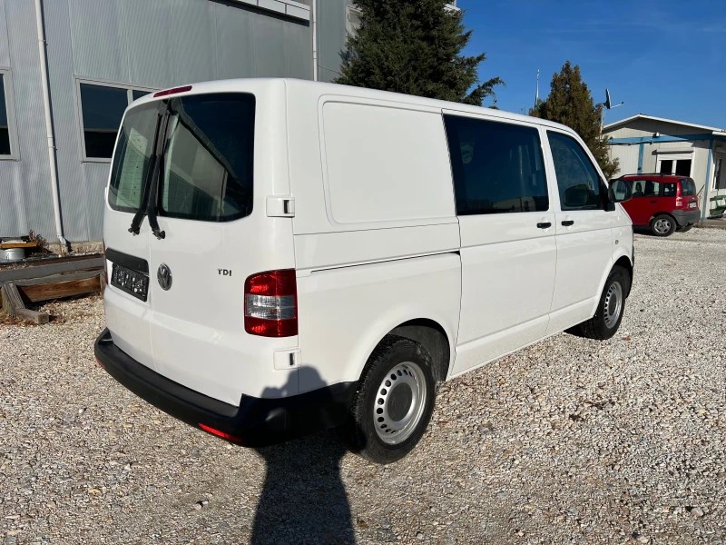 VW T5, снимка 3 - Бусове и автобуси - 48012935