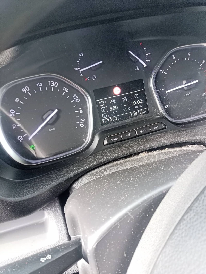 Peugeot Expert, снимка 5 - Бусове и автобуси - 52812879