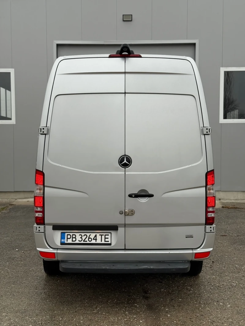 Mercedes-Benz Sprinter 313 CDI/ EURO5/ АВТОМАТИК/ КАМЕРА/ ПОДГРЕВ/ КОЖА/ , снимка 5 - Бусове и автобуси - 53273888