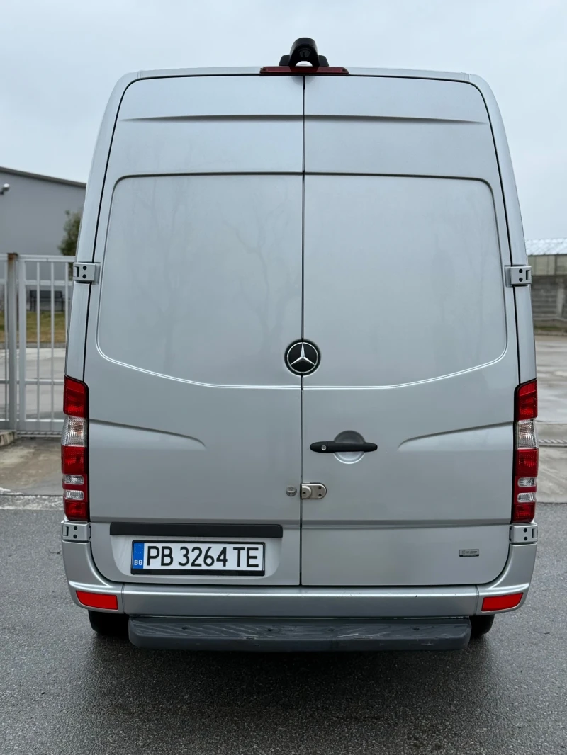 Mercedes-Benz Sprinter 313 CDI/ EURO5/ АВТОМАТИК/ КАМЕРА/ ПОДГРЕВ/ КОЖА/ , снимка 5 - Бусове и автобуси - 53517228