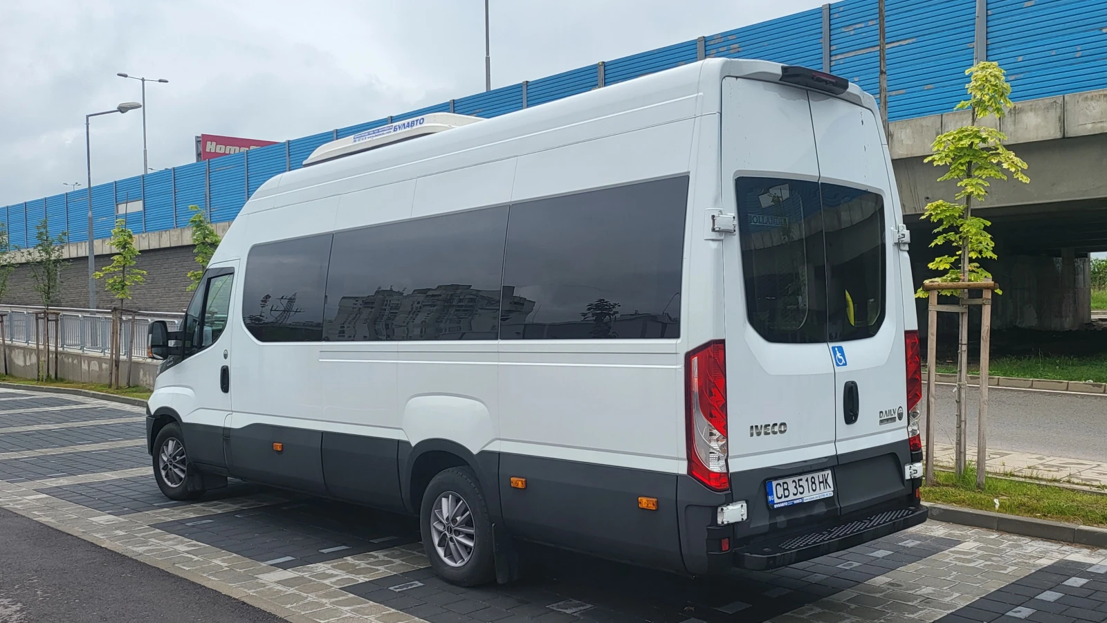 Iveco 35S18 Daily 35S18 BUS 8+ 1 HI-Matic, инвалидна платформ - изображение 4