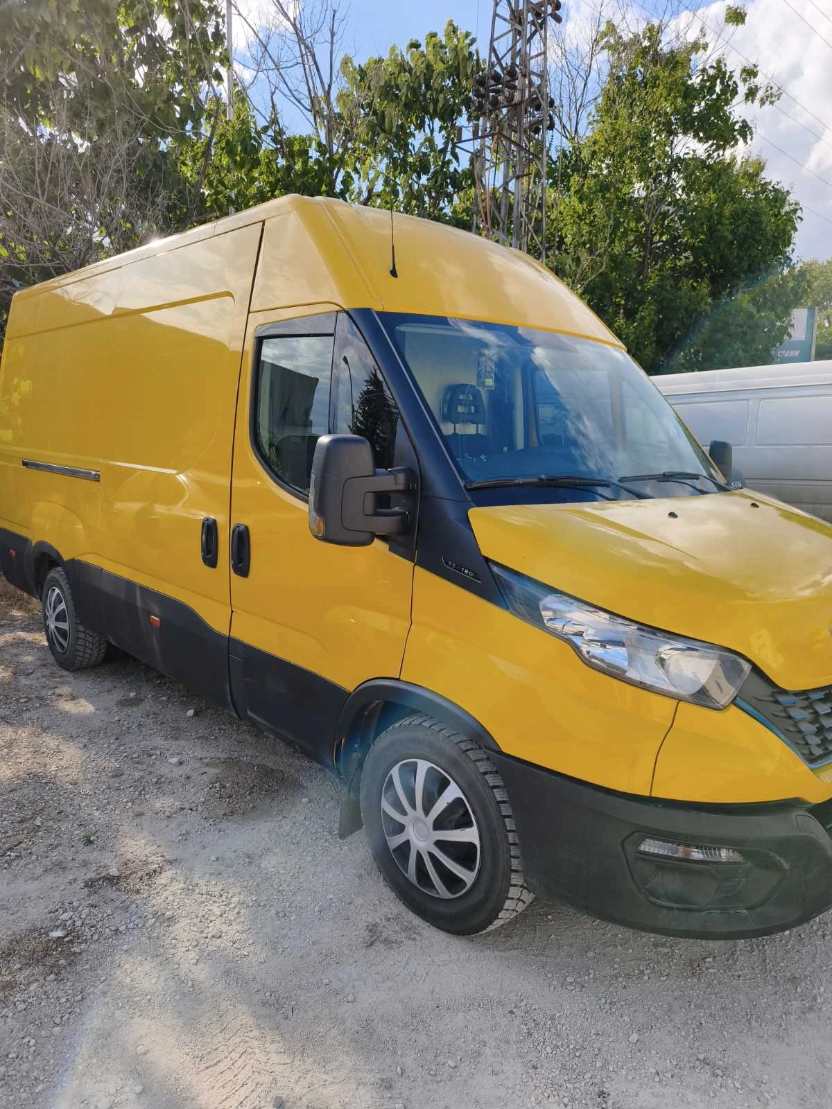 Iveco 35s12