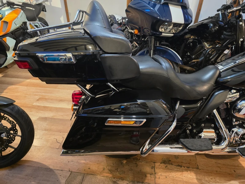 Harley-Davidson Touring FLTRU CVO ROAD GLIDE ULTRA ABS, снимка 15 - Мотоциклети и мототехника - 52314003