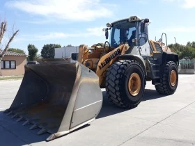 Челен товарач Liebherr L566, снимка 2