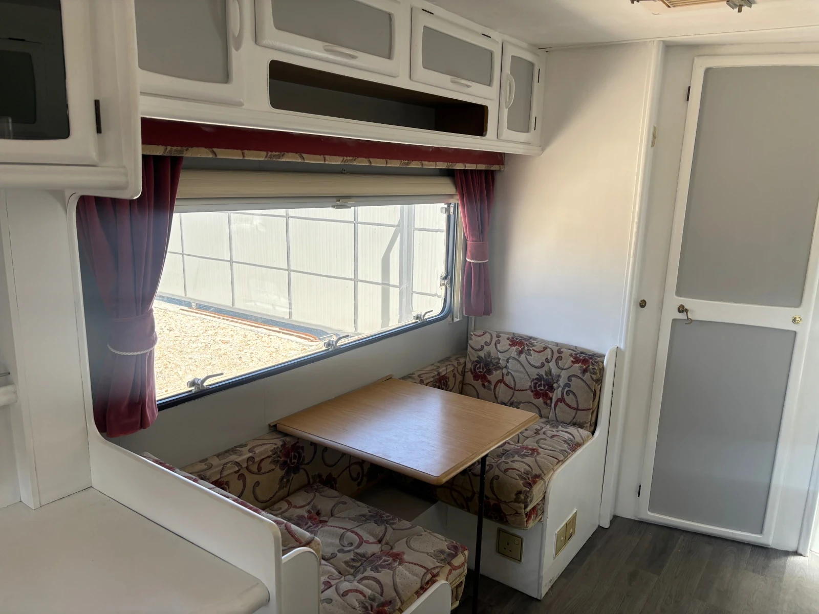 �������� Bailey Pageant Moselle  | Mobile.bg � ����������� 15