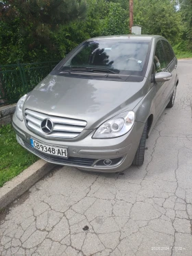     Mercedes-Benz B 200