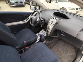 Обява за продажба на Toyota Yaris 1.3 бензин ~5 100 лв. - изображение 11